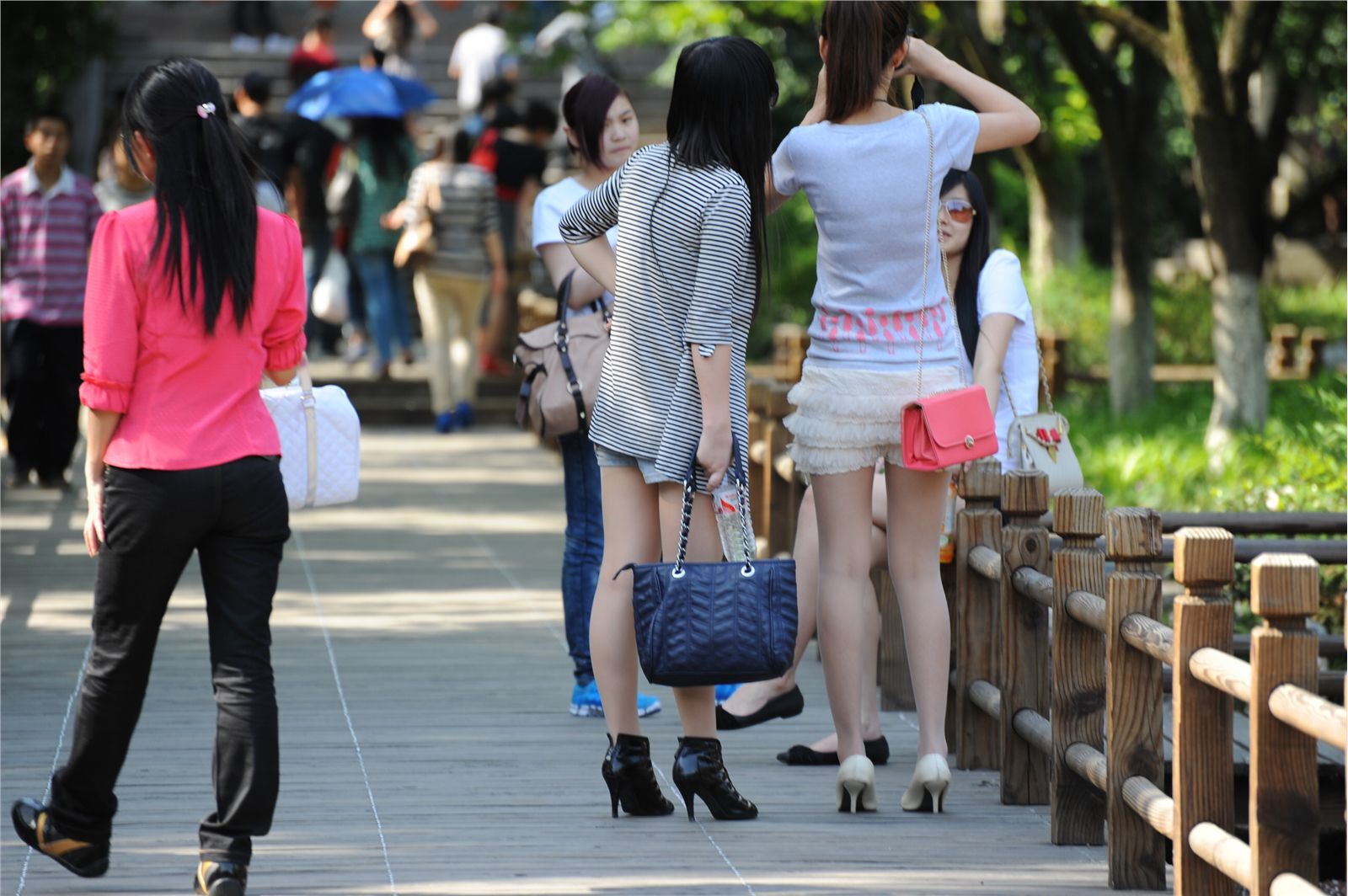 丝间舞 2013.09.19 Vip street NO.01